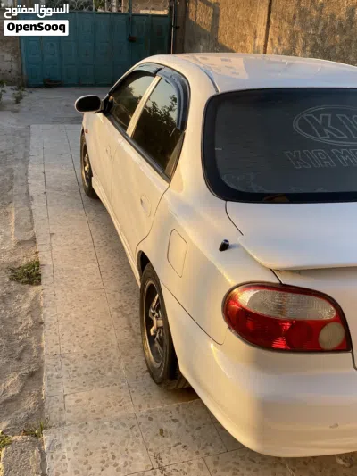 Kia Sephia 2 4