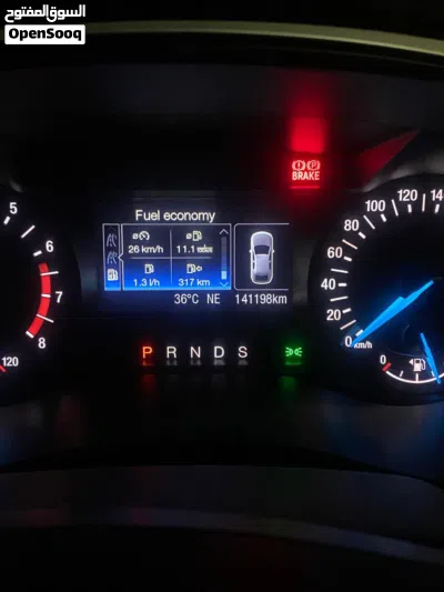 Ford Fusion SE 2