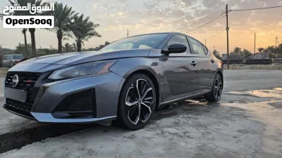 Nissan Altima SR 3