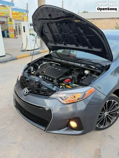Toyota Corolla GLI 3