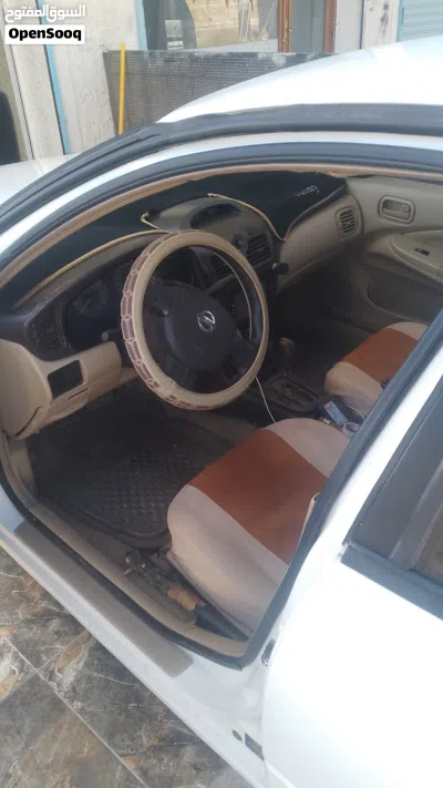 نيسان صني SL 4