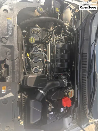 Ford Taurus SEL 3