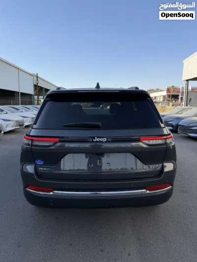 جيب جراند شيروكى Cherokee 4xe 4