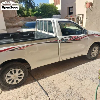Toyota Hilux GLX 3