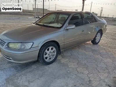 Toyota Camry SE 3
