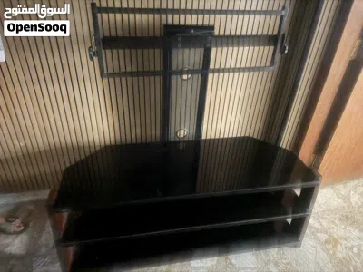 ميز تلفزيون مع حامل تلفزيون 3