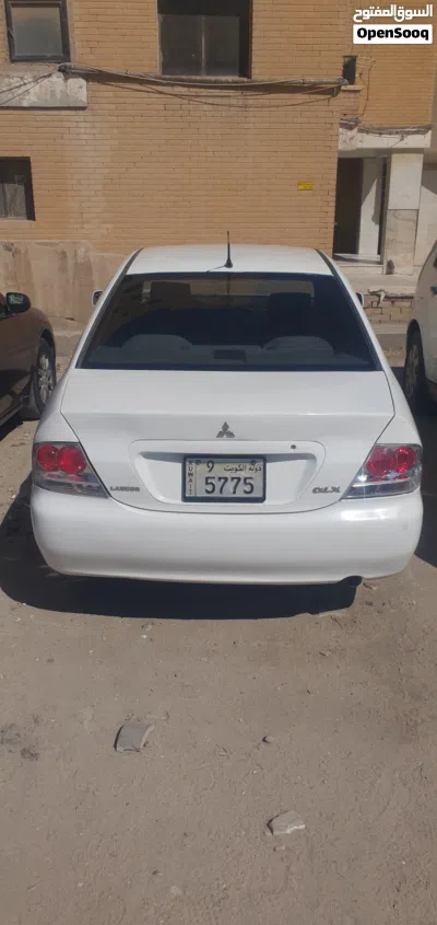 Mitsubishi Lancer GLX 2