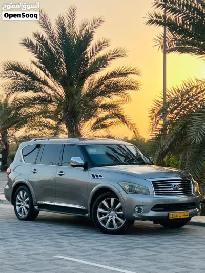 Infiniti QX56 3