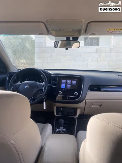 ميتسوبيشي اوتلاندر GLX 4
