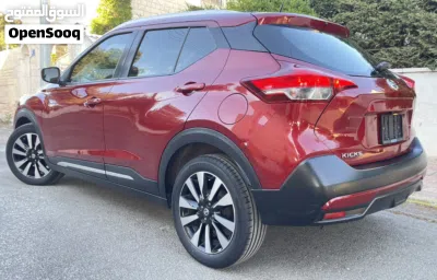 Nissan Kicks SV 4