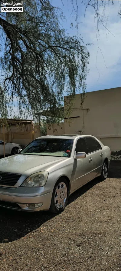 للبيع قطع غيار لكزس 430 LS موديل 2003 3