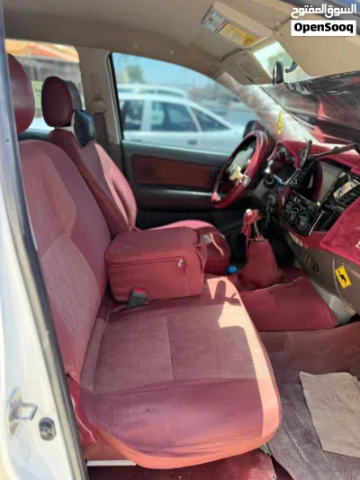 Toyota Hilux GLX 2