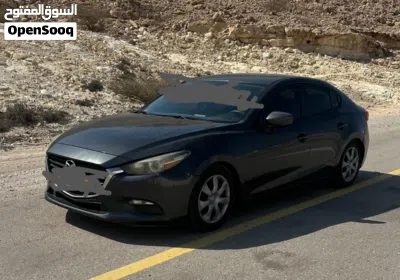 Mazda 3 Standard 3