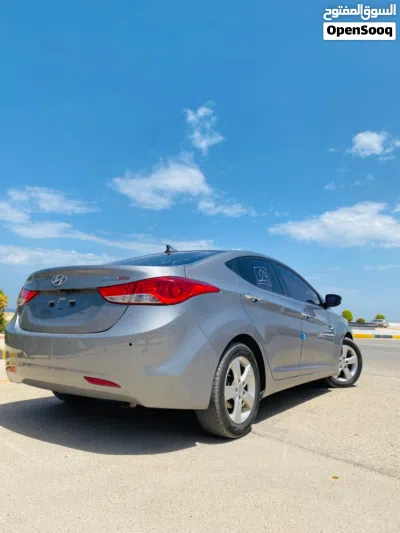 Hyundai Elantra GL 4
