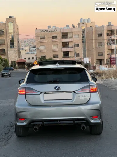 لكزس CT CT 200 Luxury 4