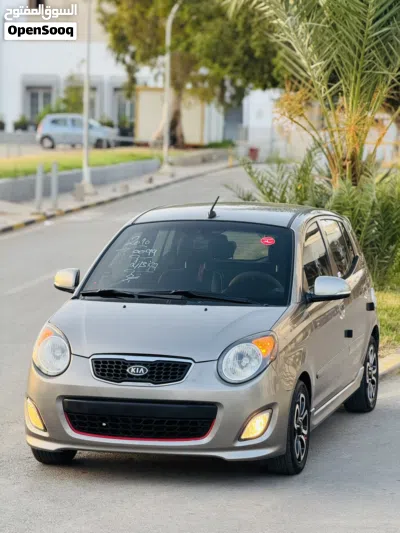 Kia Picanto EX 3