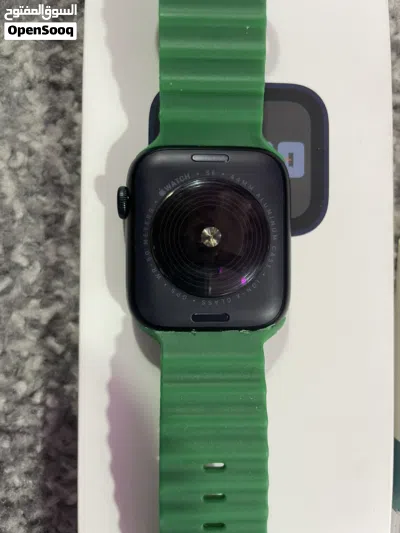 للبيع Apple Watch SE 2 (44mm) لون Midnight استعمال اقل من شهر 2