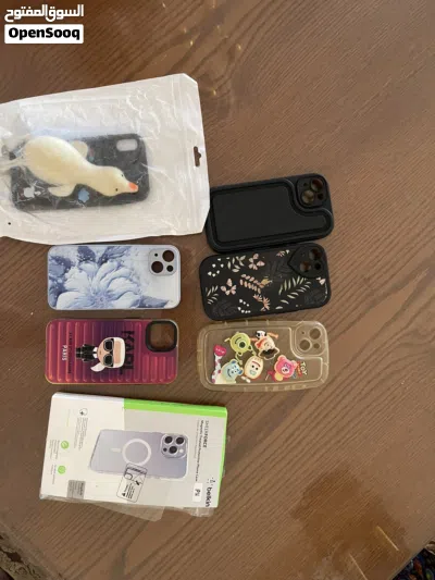 كفرات لموبايل iPhone 14 و iPhone XR 2