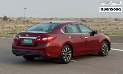 Nissan Altima SV 4
