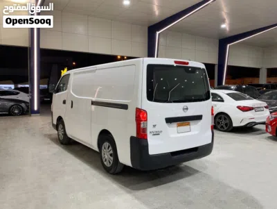 Nissan Urvan 3