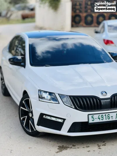 سكودا اوكتافيا Standard 2