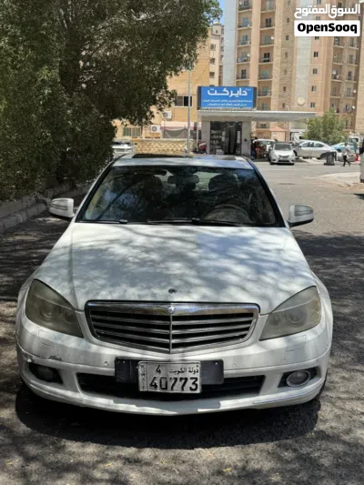 مرسيدس بنز الفئة-C C 200 2