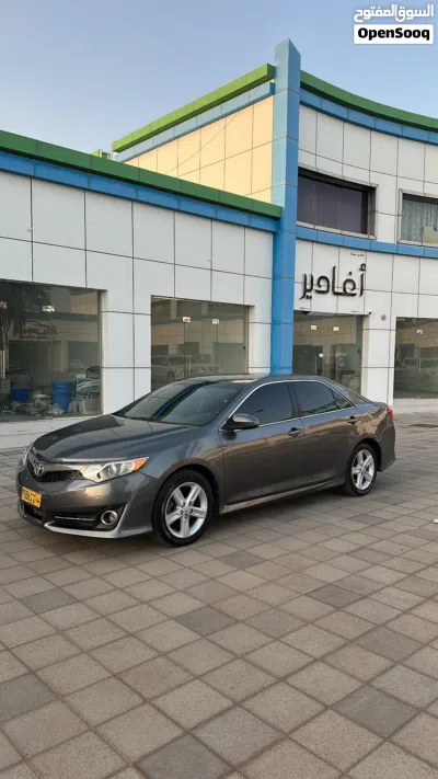 Toyota Camry LE 3