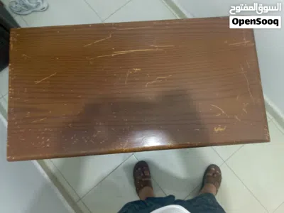 طاولة للبيع بسعر مميز 2