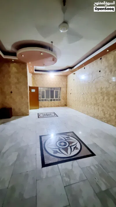 بيت طابقين 200م للايجار في حي الجامعة - سكن او مكتب 3