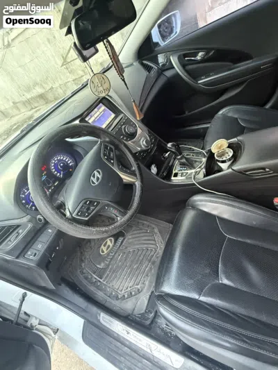 Hyundai Azera GL 3