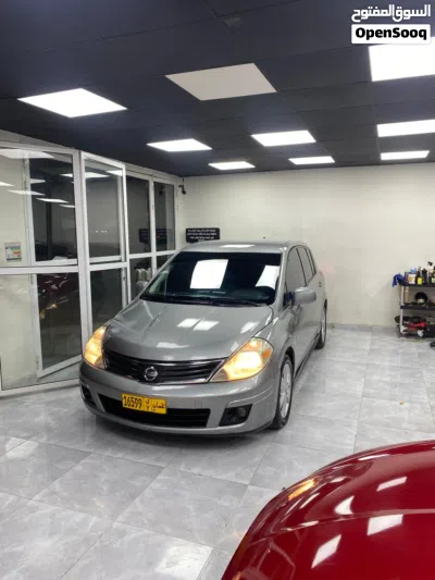 Nissan Versa S 4