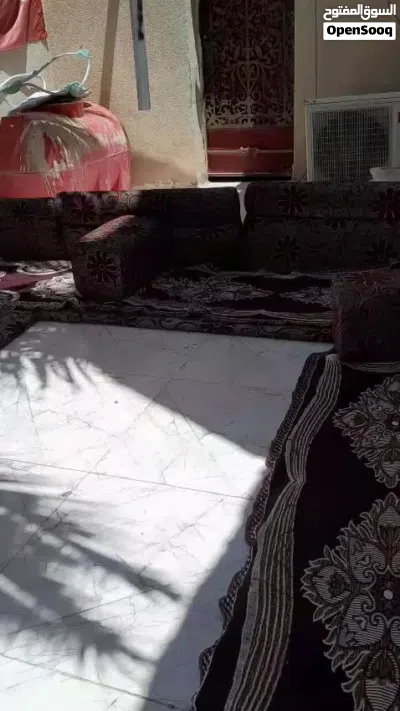 جلسه عربيه للبيع مستعلمه ونضيفه وسعر مناسب جدا جدا 4دوشك و7مسند ضهر و2تكيه ضهر 4