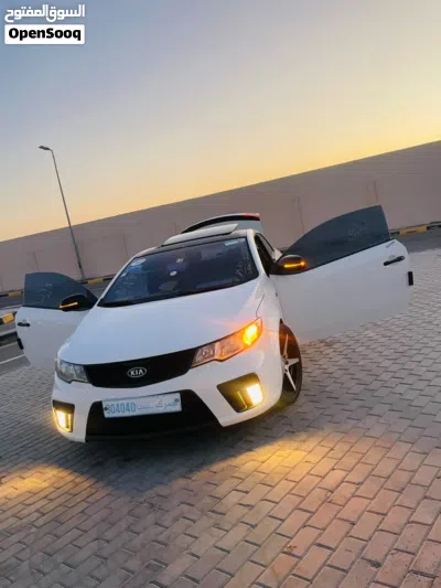 Kia Forte LXS 3