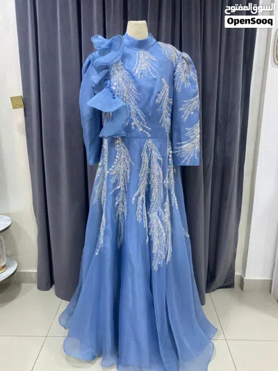 فساتين سهرة مستعمل لبسة واحد لمدة ساعتين فقط 2