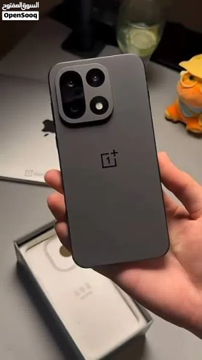 ون بلس 15 // OnePlus 15 4