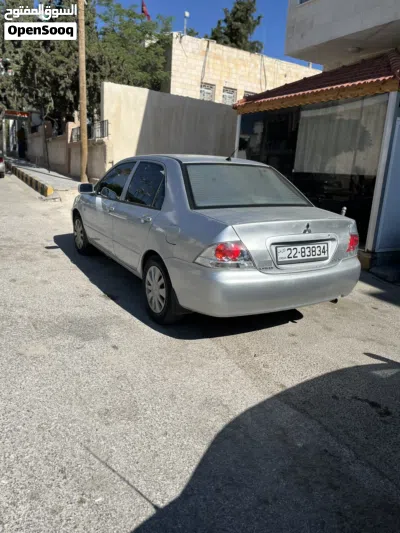 Mitsubishi Lancer GLX 2