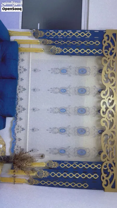 طقم كورنر وبرداي وطاولة وسط مع طاولة سفره ب 300 دينار 2