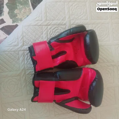 كفوف ملاكمة مع مشدات داخليه كفين 2