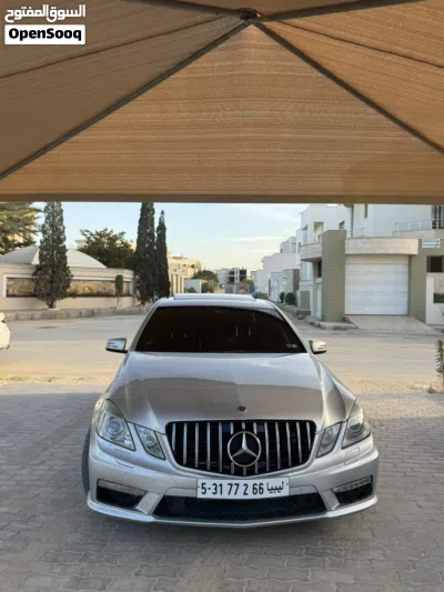 Mercedes Benz E-Class E 350 2