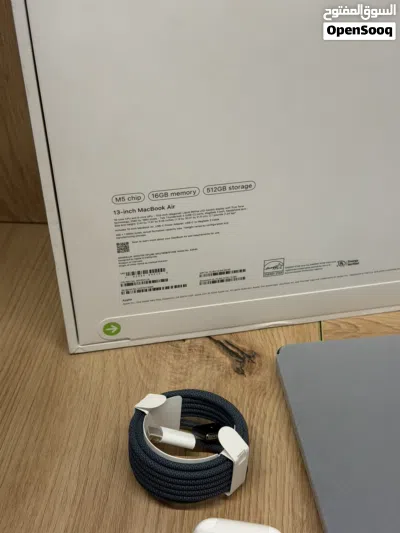 MacBook Air 2026. M5-Chip. 16 RAM. 512 SSD. 13.6-inch 2