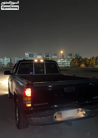 جي إم سي سييرا 1500 Classic 2