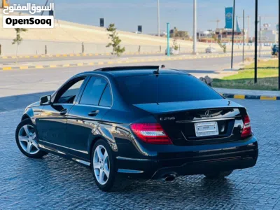 مرسيدس بنز الفئة-C C 250 4