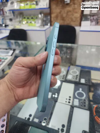 iPhone 16 plus 128GB بحالة ممتازة جدا بسعر مميز 3