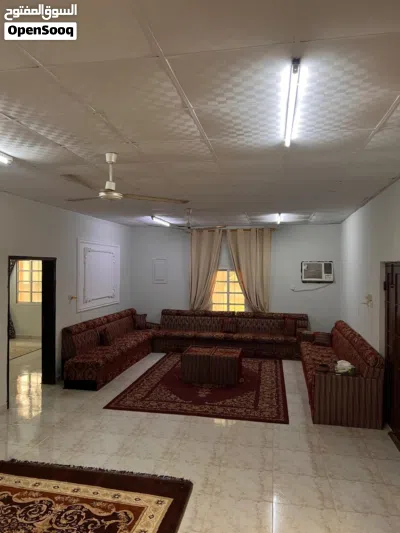 شقة للايجار جبال ولاية طاقة تحديدا في شيحيت 2