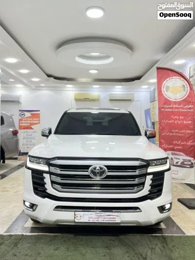 تويوتا لاند كروزر VX 3