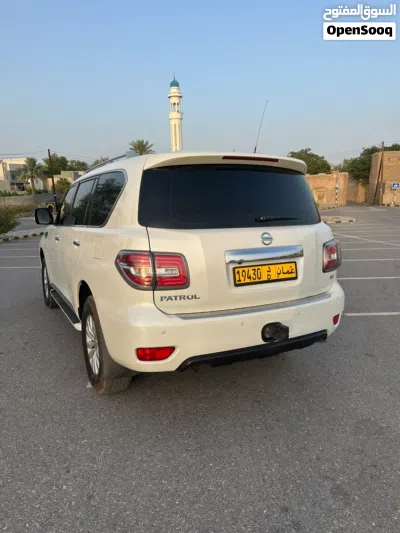 Nissan Patrol SE 2