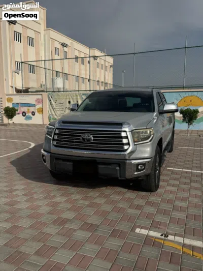 Toyota Tundra Limited 2