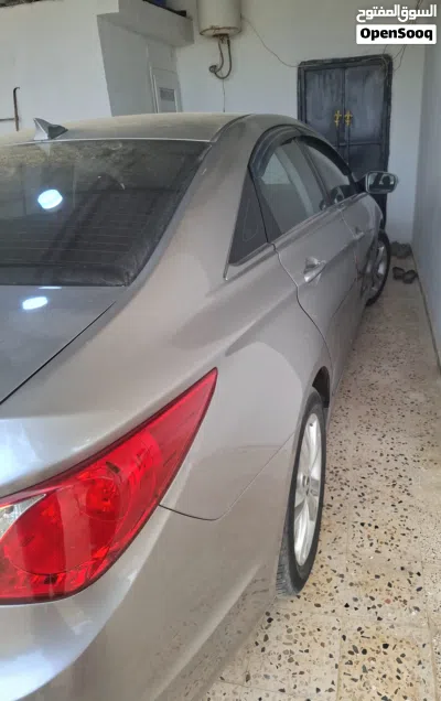Hyundai Sonata Blue 3