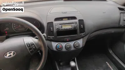 Hyundai Elantra GL 2
