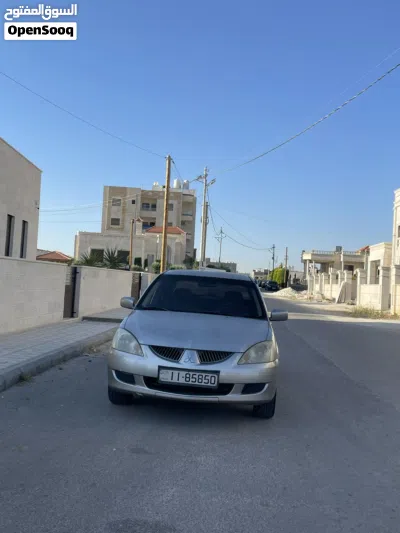 Mitsubishi Lancer GLX 4